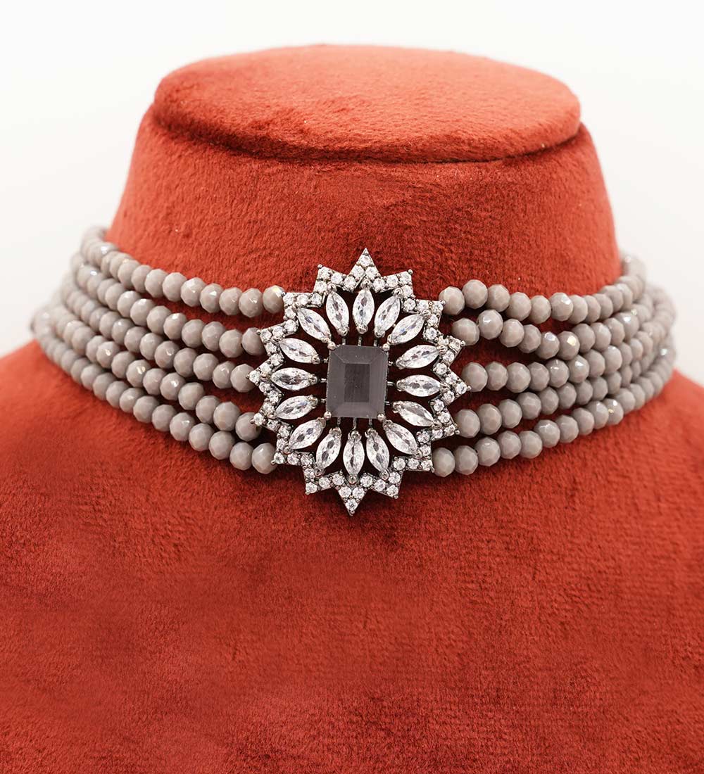 Elegant Gray Beaded Necklace with white and grey stone
