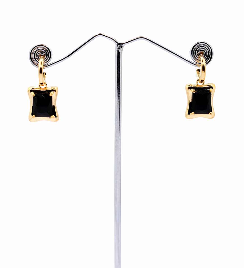 Drop Earrings with Emerald Black Stone