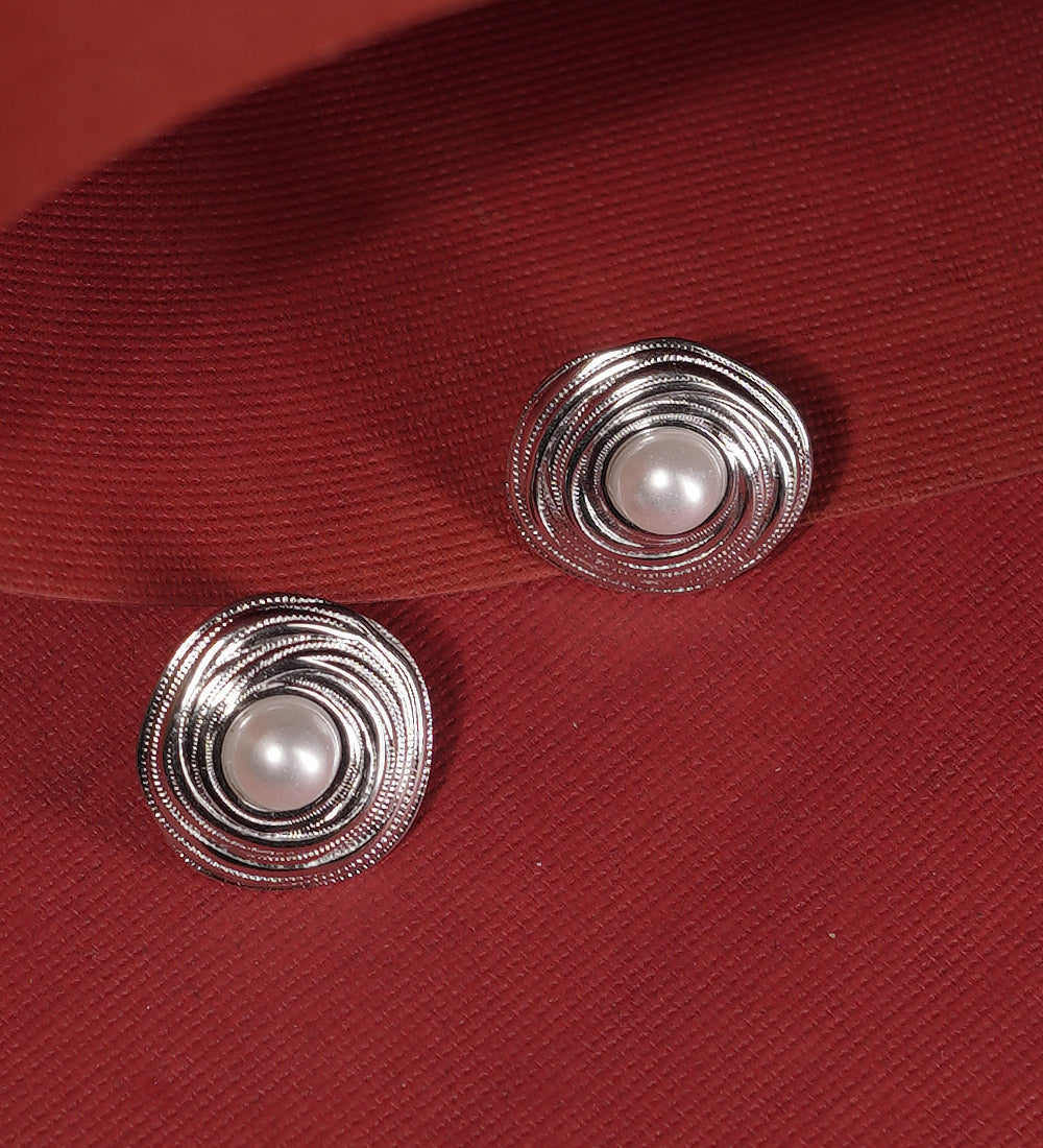 Silver color stud earring for partywear