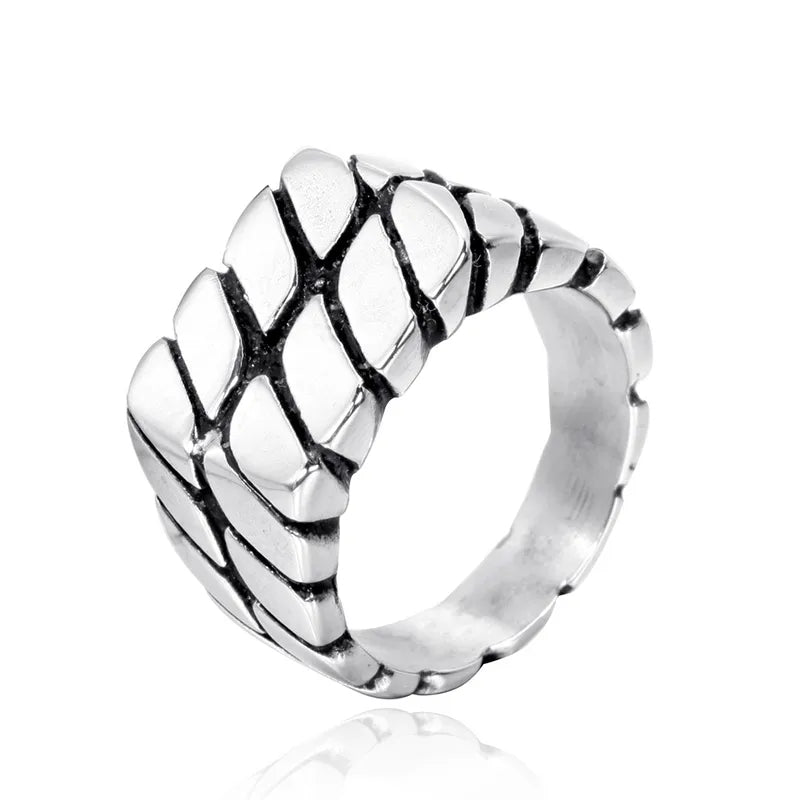 Premium Men's Statement Ring – Brushed Finish | Auksia